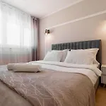 Ivica Apartment *
