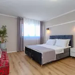Ivica * Zadar