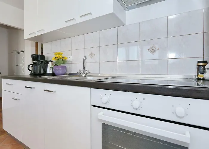 Ivica Appartement *