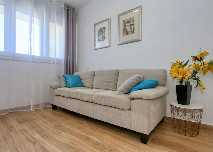 アパート Ivica *