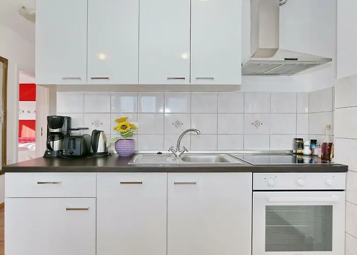 Ivica アパート *